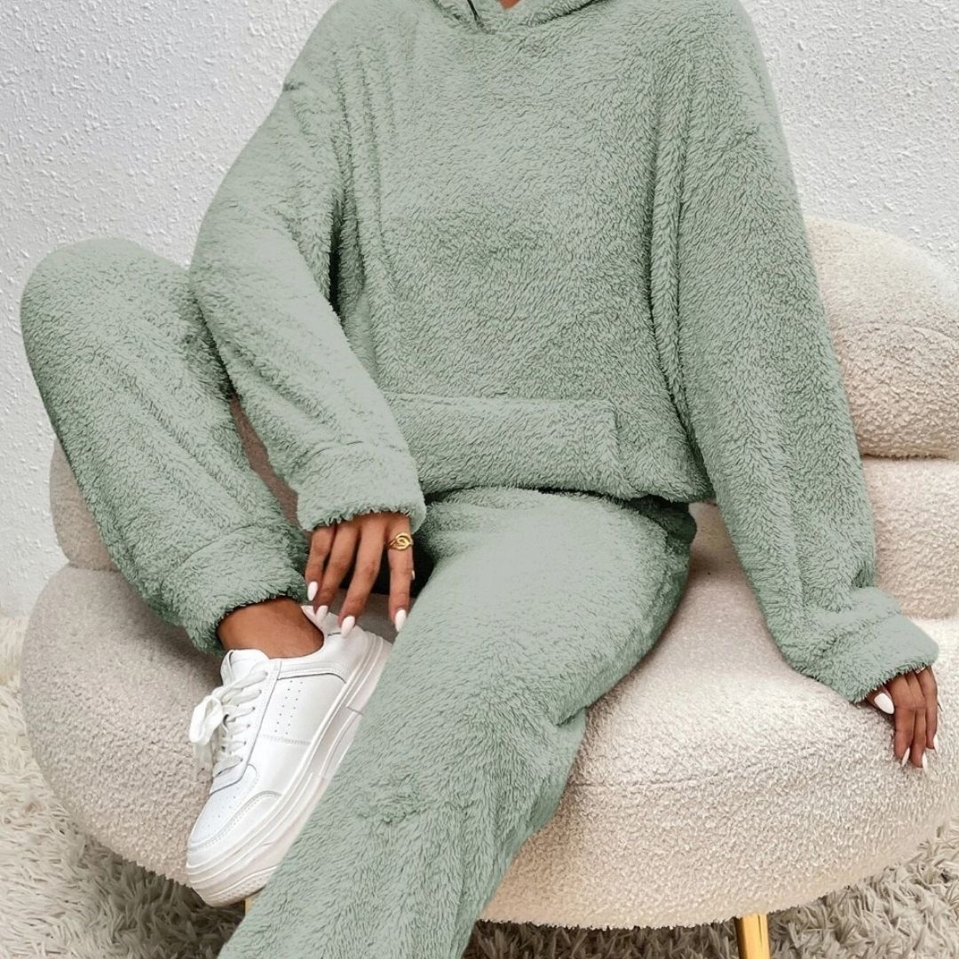 Women’s Fleece Loungewear Set | Cosy Winter Tracksuit