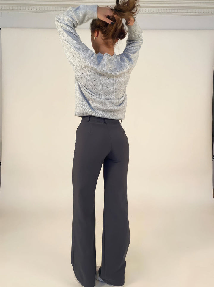Wide-Leg Trousers – Crease-Resistant Finish, Timeless Fit