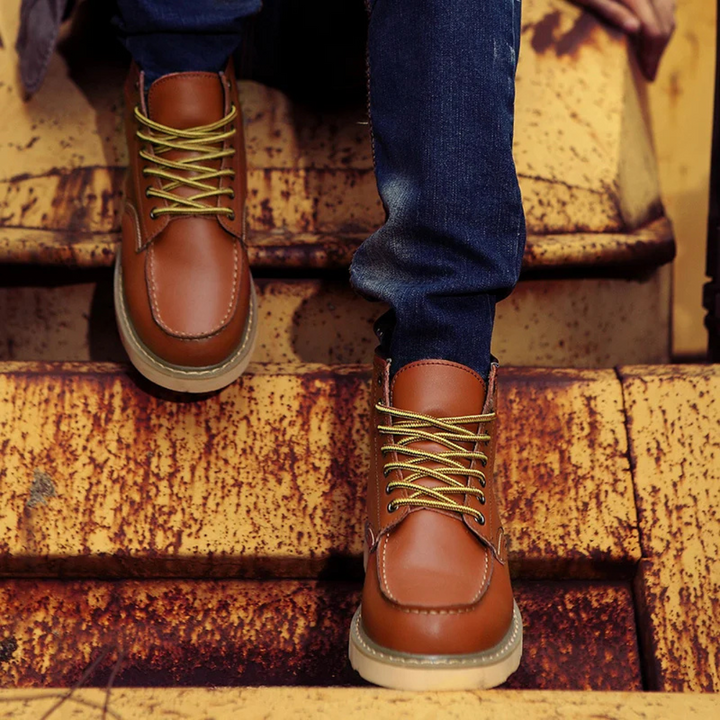 Men’s Vintage Lace-Up Boots – Classic Design, Everyday Wear