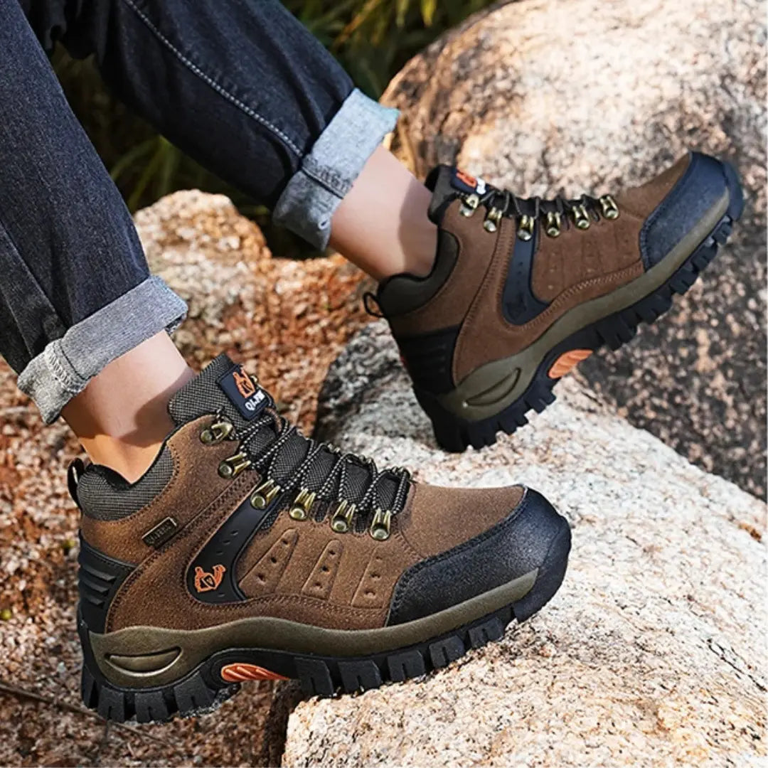 Leather Hiking Shoes with Cushioning – Unisex Waterproof Walking Boots