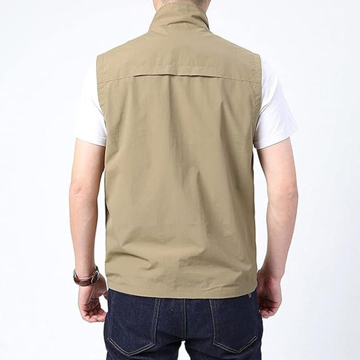 Lightweight Travel Vest – Multi-Pocket & Quick-Dry Design