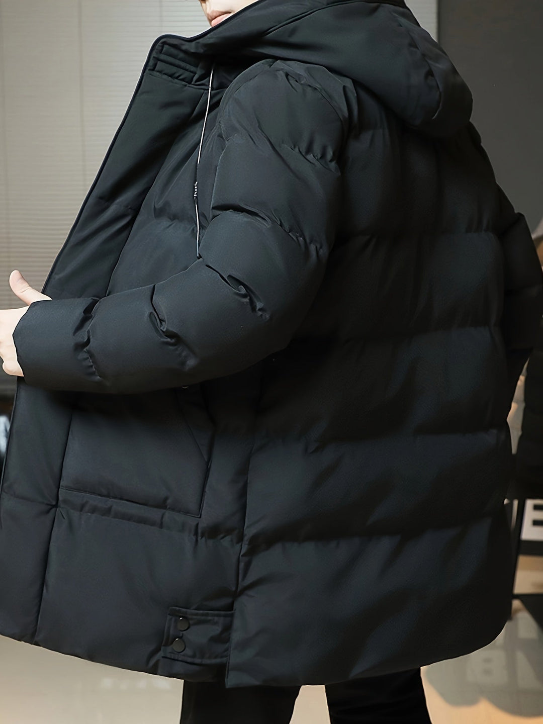 Men’s Casual Jacket – Clean Design with Practical Comfort