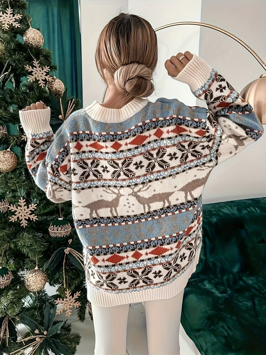 Women’s Reindeer Knit Jumper | Cosy Fit and Festive Winter Design