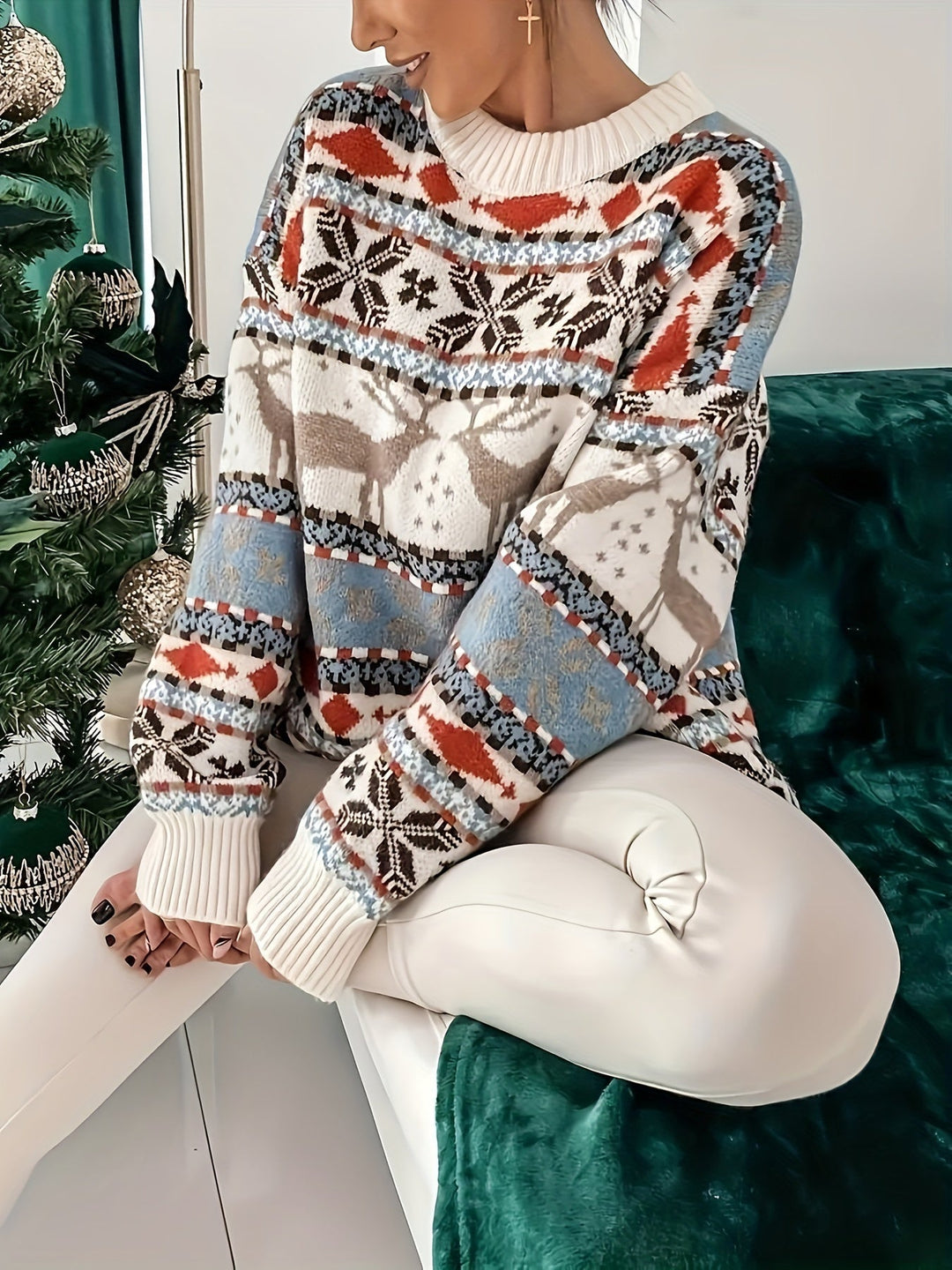Women’s Reindeer Knit Jumper | Cosy Fit and Festive Winter Design